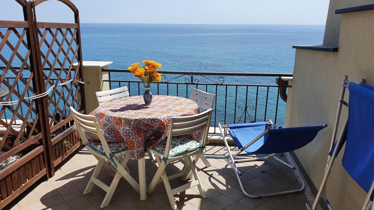 Borgo Prino Apartment Imperia Exterior photo